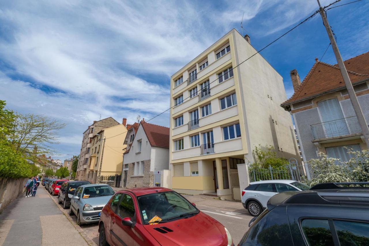 Appartement Climatise 100M2 7Mn Centre Ville Garage 5Pieces 5 Adultes Bebe Arrivee Autonome Дижон Екстериор снимка